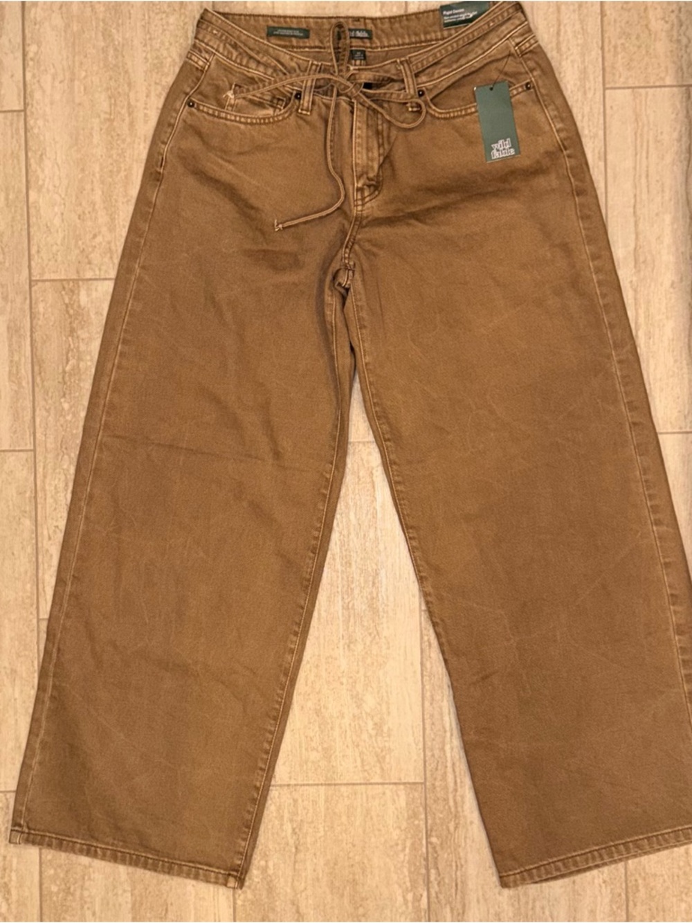 NWT WILD FABLE Brown Wide-Leg Tie-Waist Women’s Rigid Denim Low Rise Size 6/R - Picture 2 of 14